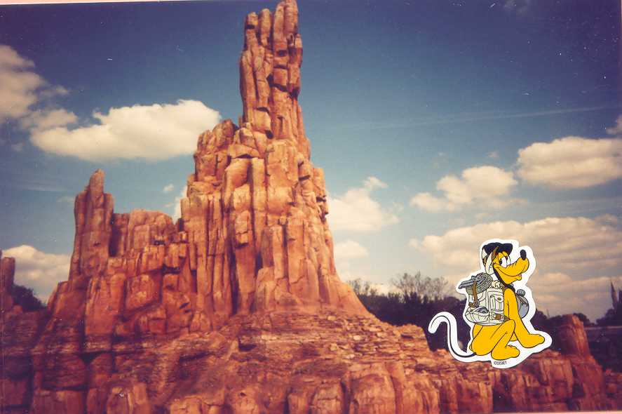 frontierland.jpg